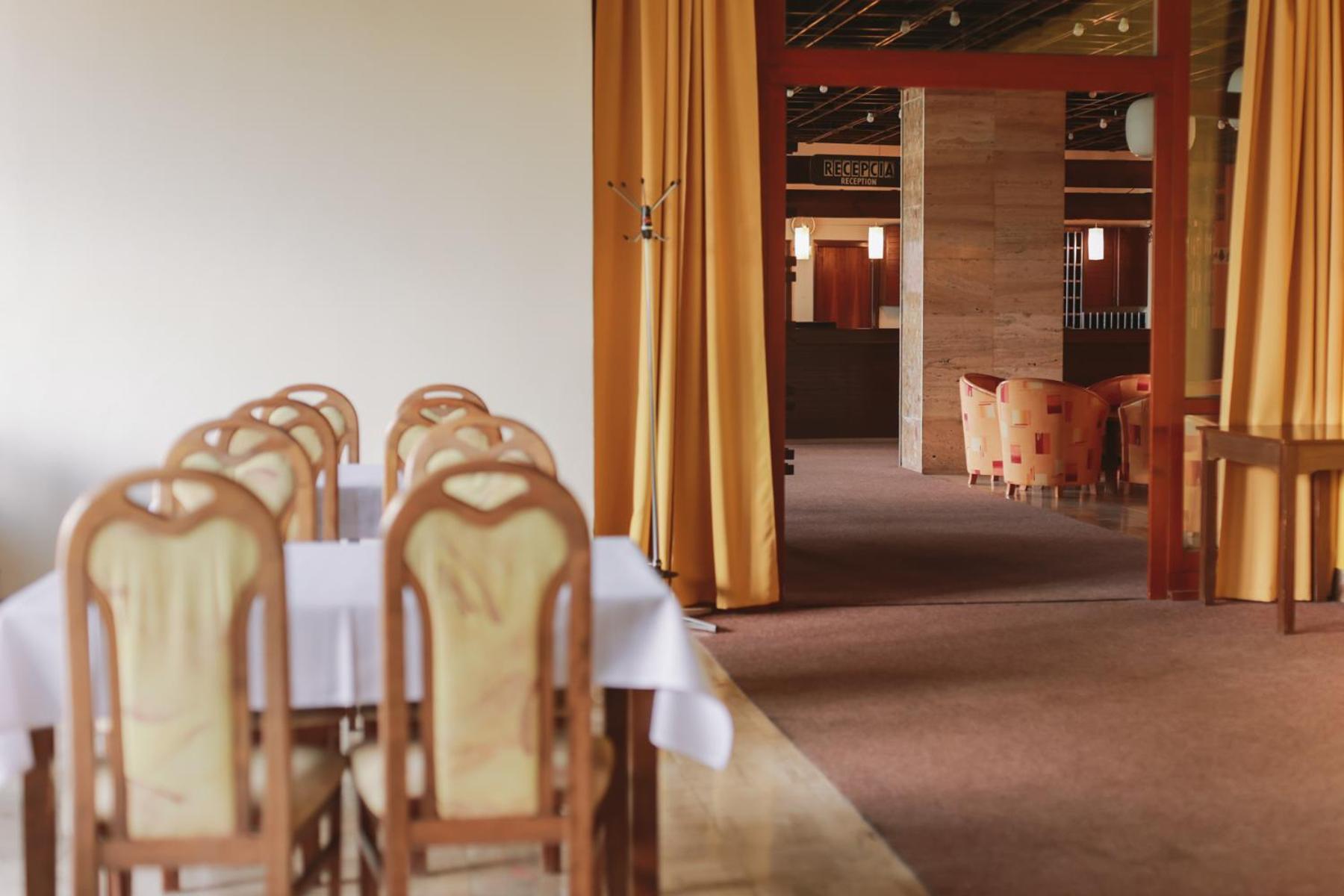 Tatranske Matliare Atlas Hotel Tatry מראה חיצוני תמונה